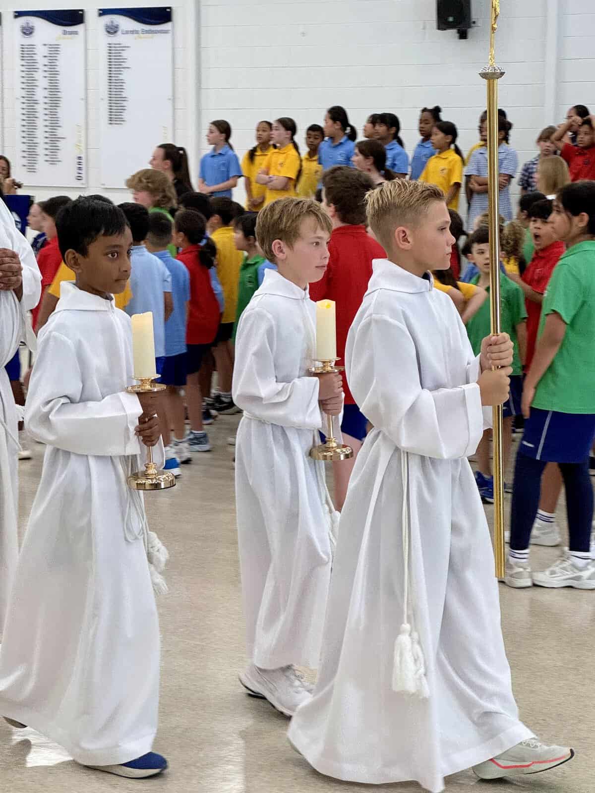 Orana Altar Serving Program