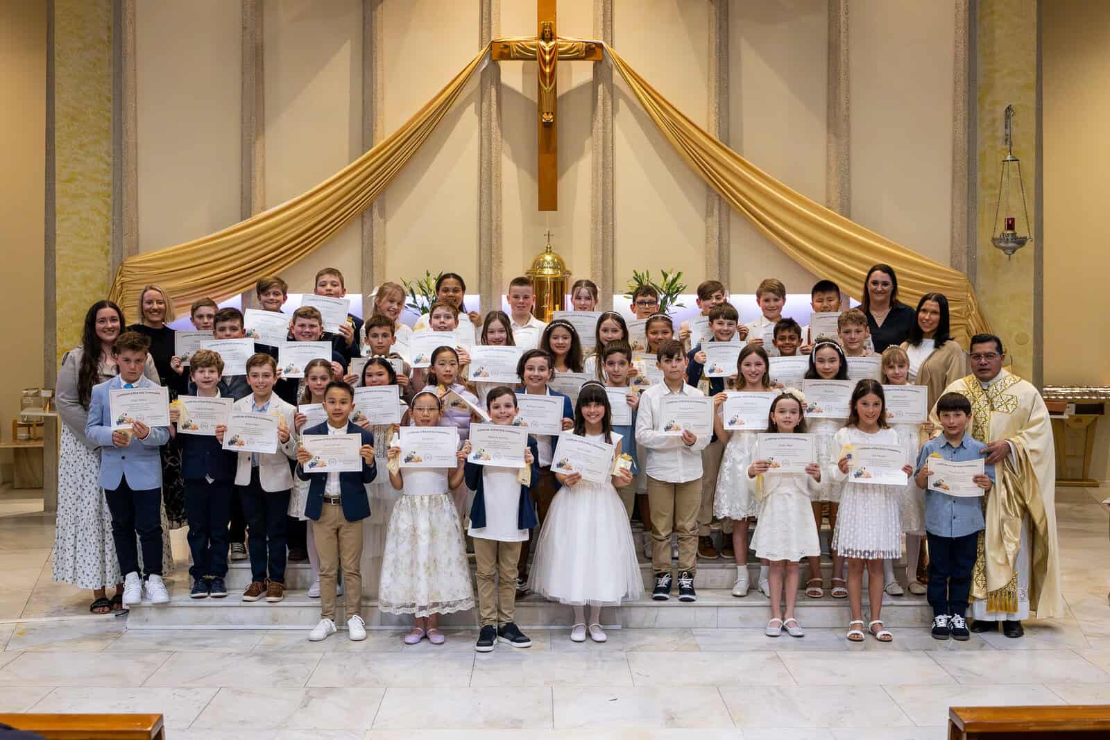 StPeters-HolyCommunion-080825-287